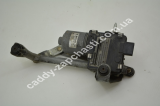     R.  VOLKSWAGEN Touran, 2003-2006/