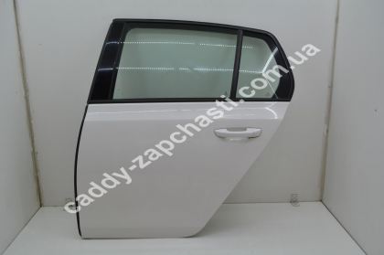    L Hatchback./